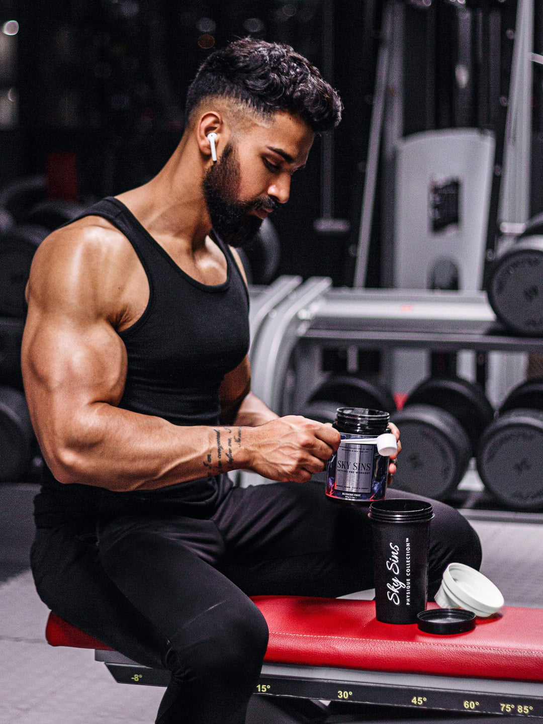 Muscle Builder Stack: Pre-workout + BCAAs